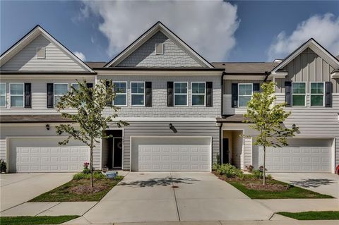 Townhouse For Sale - 7091 Gladstone Circle<br/> Lithonia, GA 30038