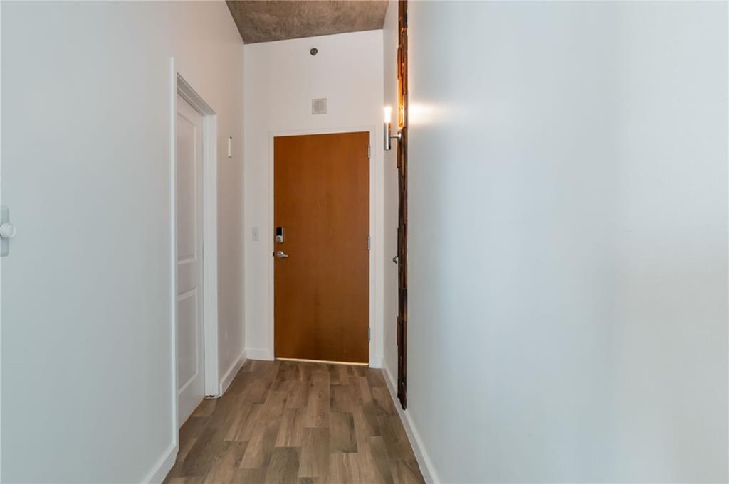 943 Peachtree Street NE 1304