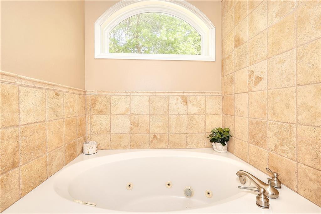 1615 Mount Mckinley Drive, Grayson, Georgia image 30