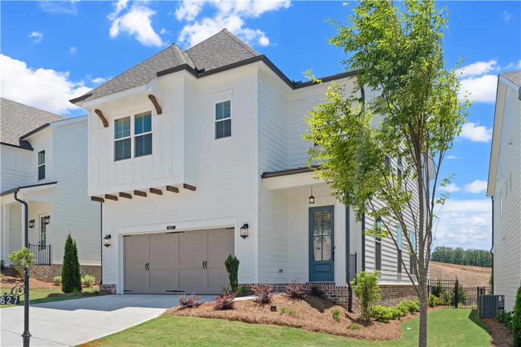 627 Skytop Drive