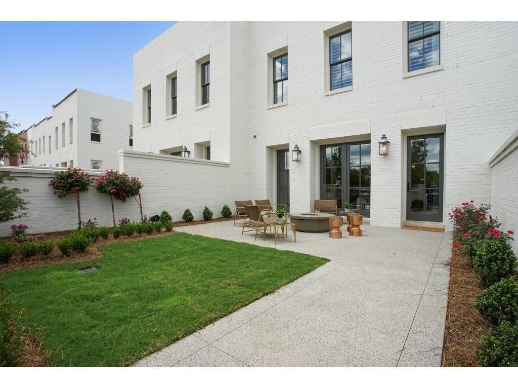 Avalon - Residential Lease