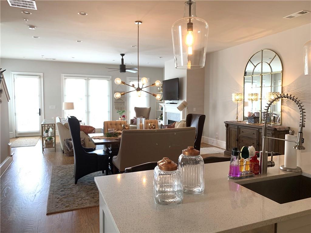 Avalon - Residential Lease