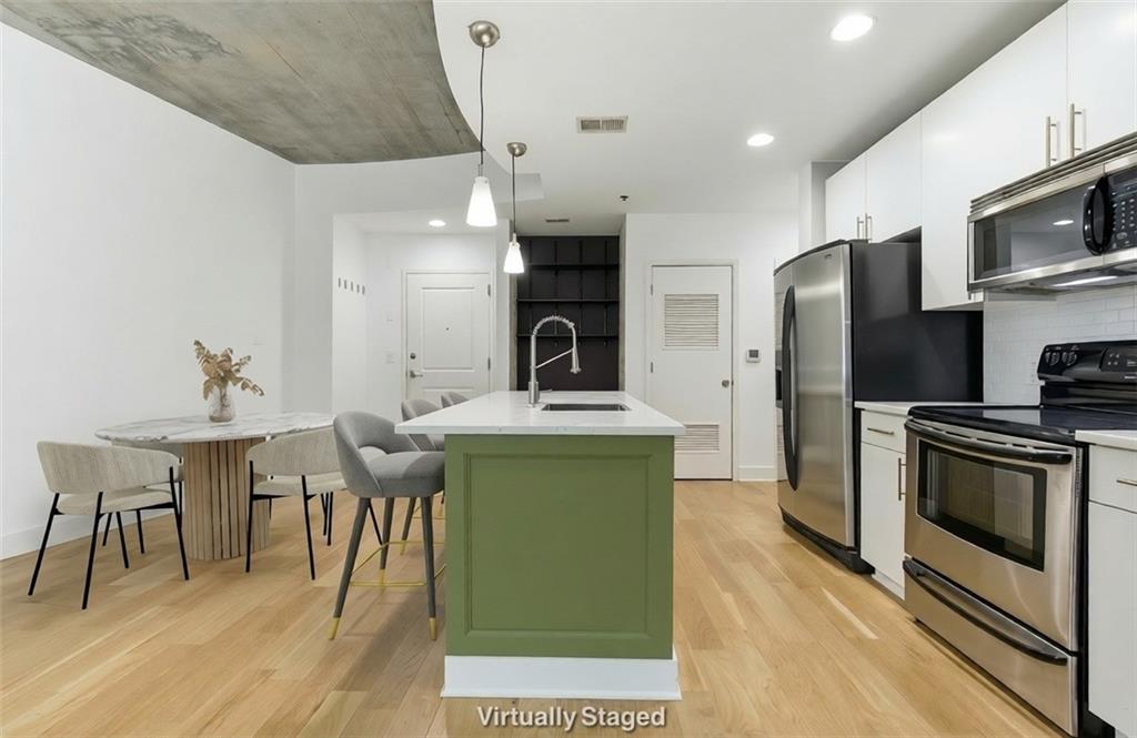 950 W Peachtree Street NW 410