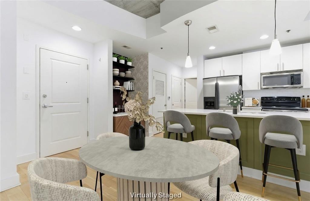 950 W Peachtree Street NW 410