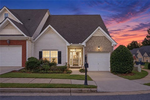 Townhouse For Sale - 135 Riley Circle<br/> Dawsonville, GA 30534