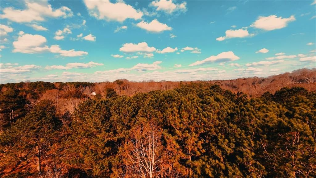 Photo of 1601 LAKE PARADISE Road, Villa Rica, GA 30180 (MLS # 7685539)