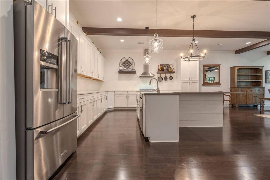 226 Heron Pointe View
