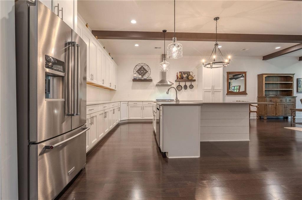 226 Heron Pointe View