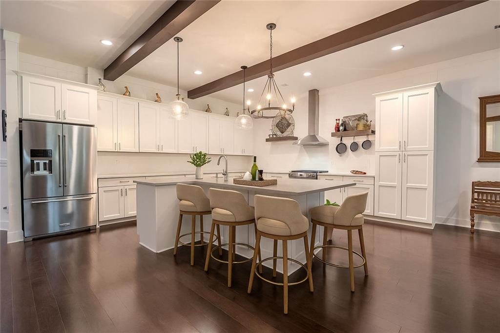 226 Heron Pointe View