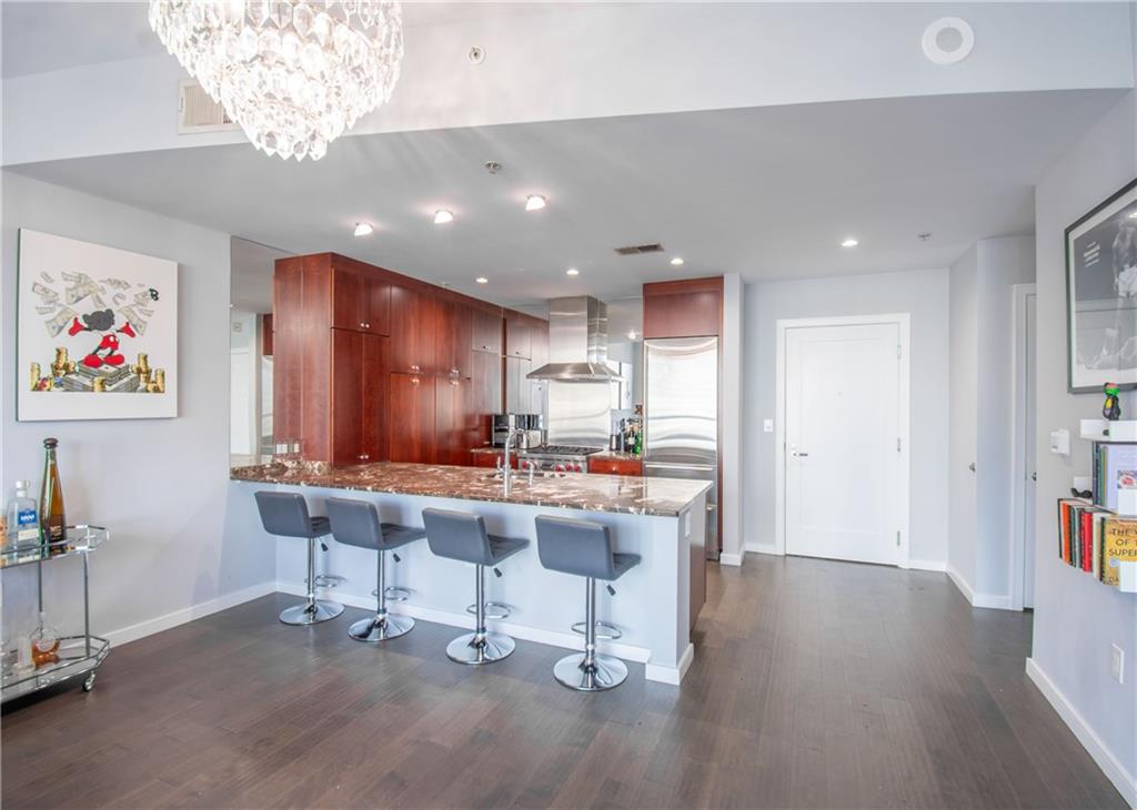 3325 Piedmont Road NE 1609