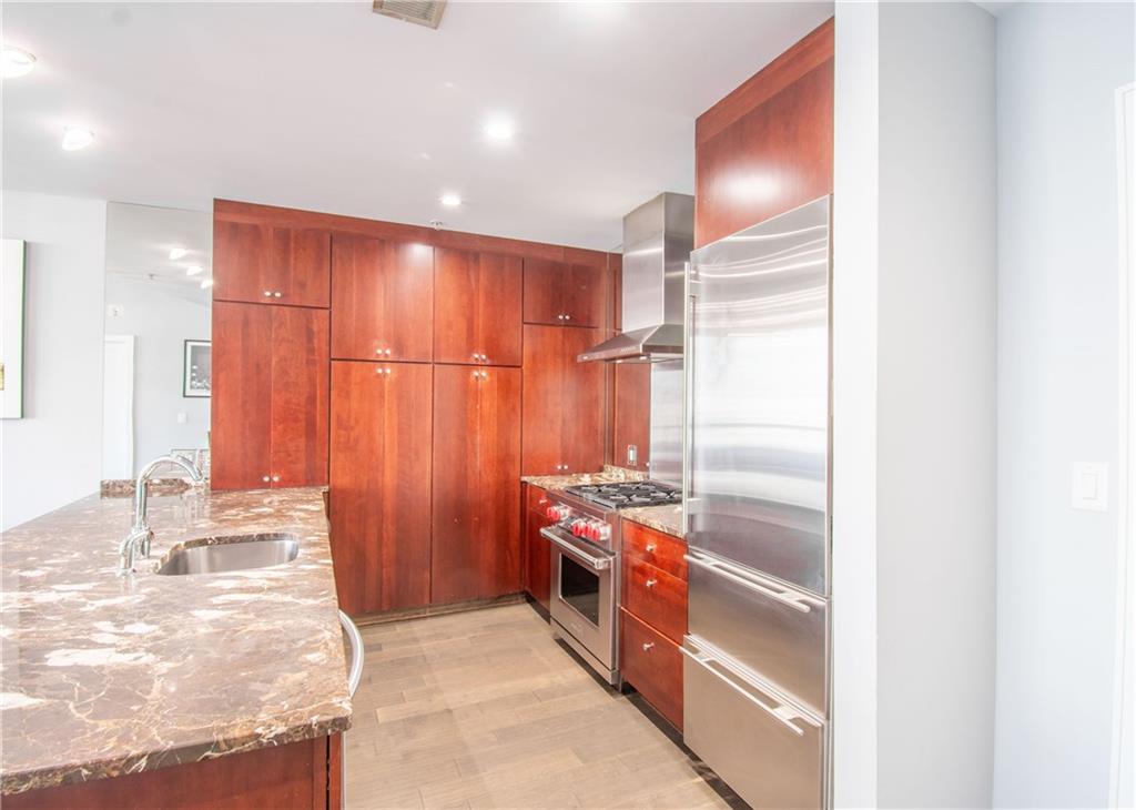 3325 Piedmont Road NE 1609