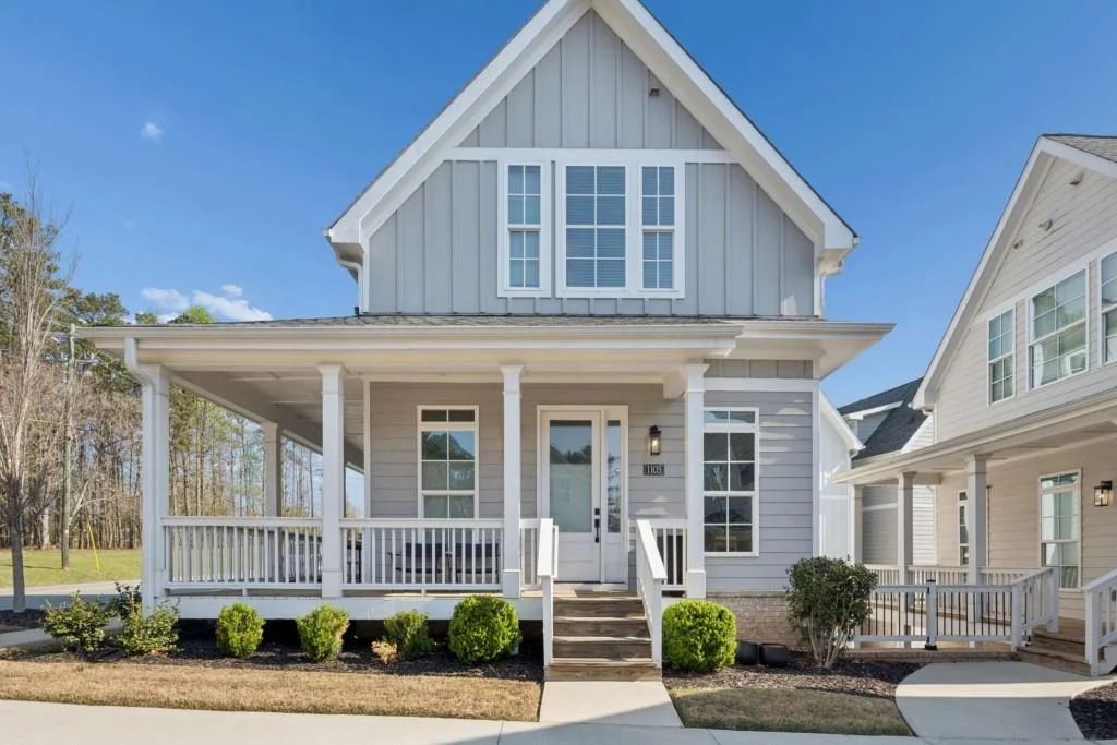 1105 Adam Circle