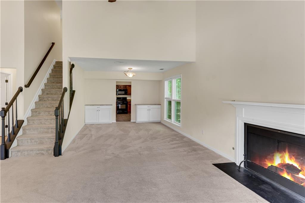 Wallace Woods - Residential Lease