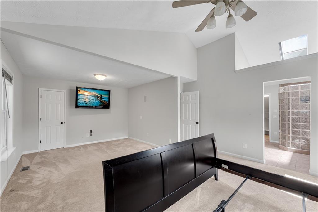 Wallace Woods - Residential Lease