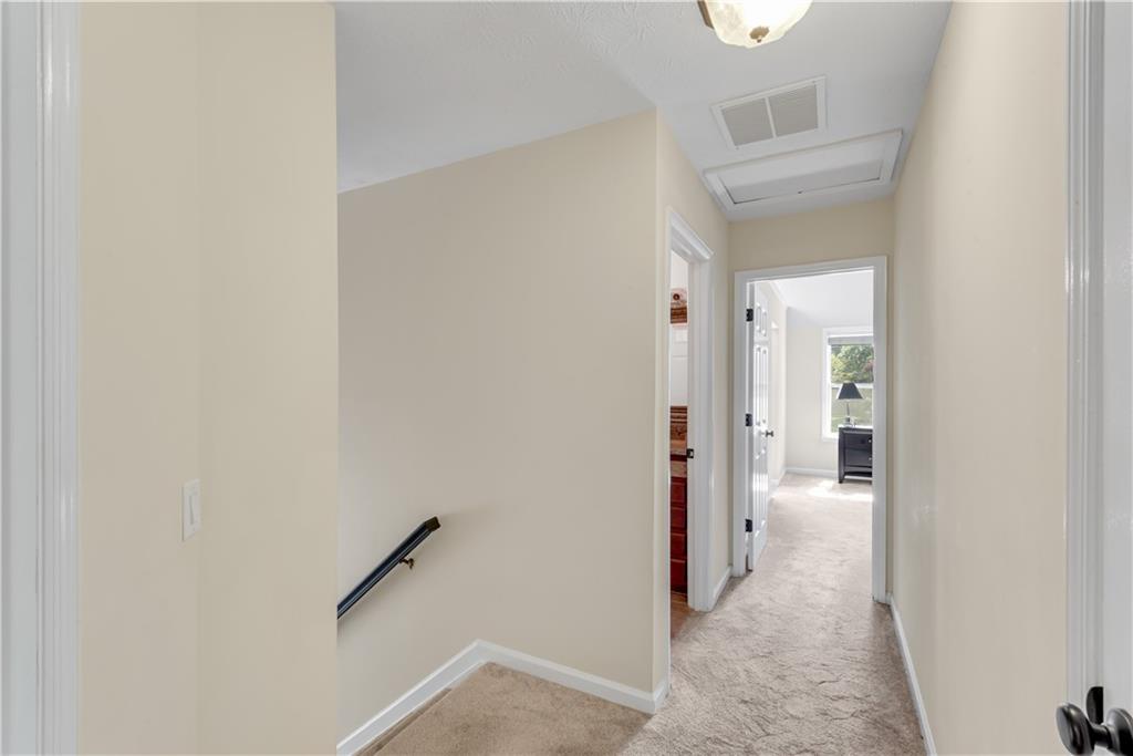 Wallace Woods - Residential Lease