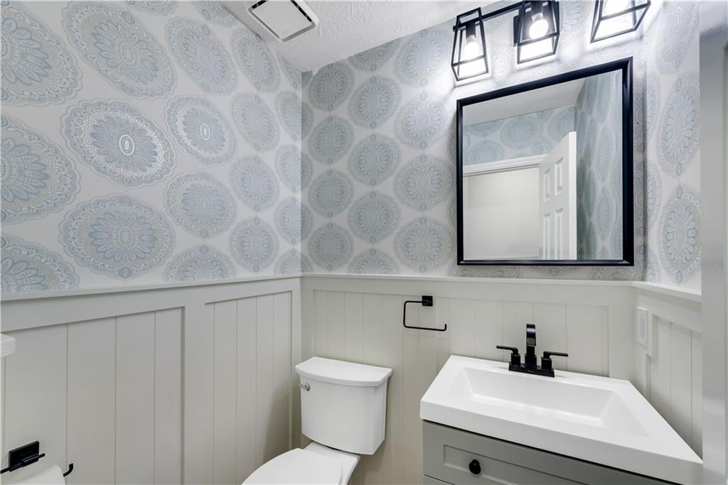 Wallace Woods - Residential Lease