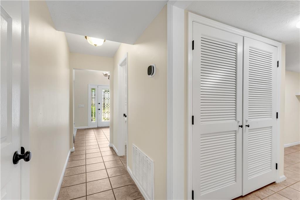 Wallace Woods - Residential Lease