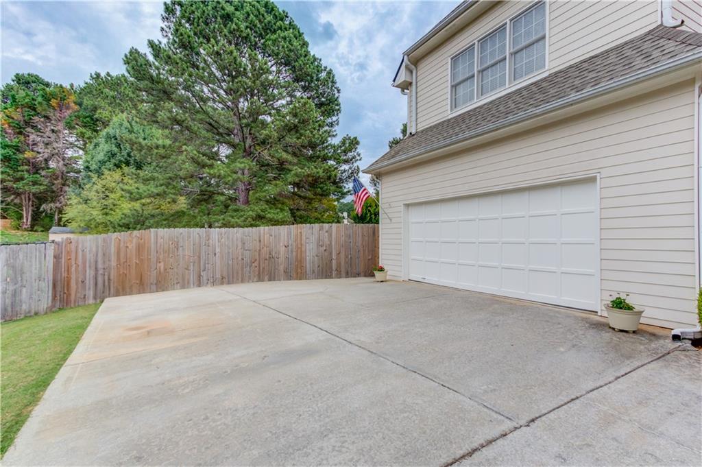 1770 Gleneden Court