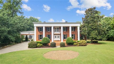 Homes For Sale - 12250 Broadwell Road<br/> Alpharetta, GA 30004