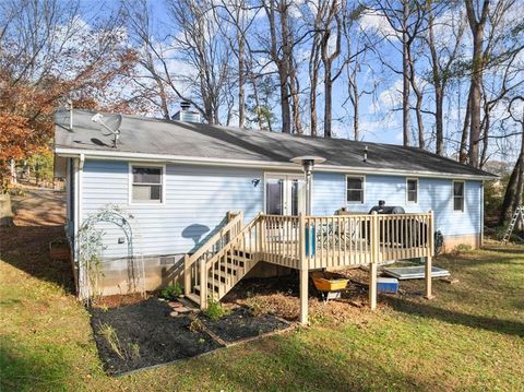 A home in Dawsonville