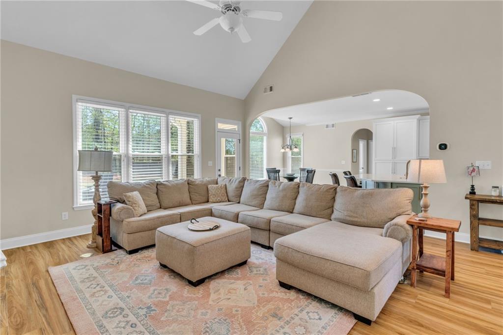 2850 Dartmouth Place, Cumming, Georgia image 10