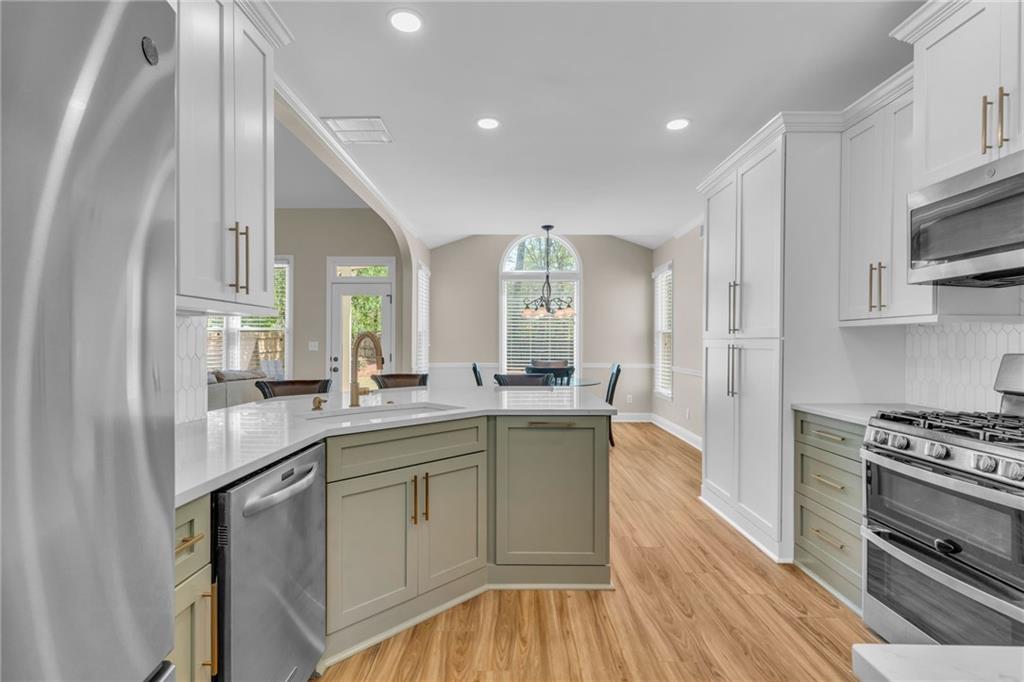 2850 Dartmouth Place, Cumming, Georgia image 5