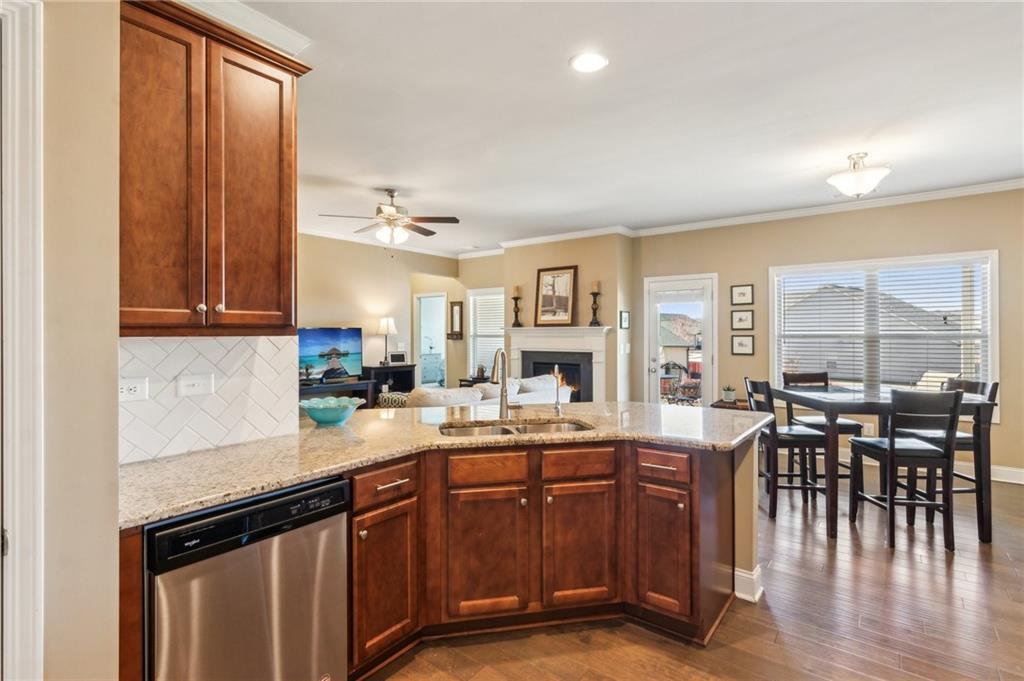 4616 Brayden Drive, Gainesville, Georgia image 9