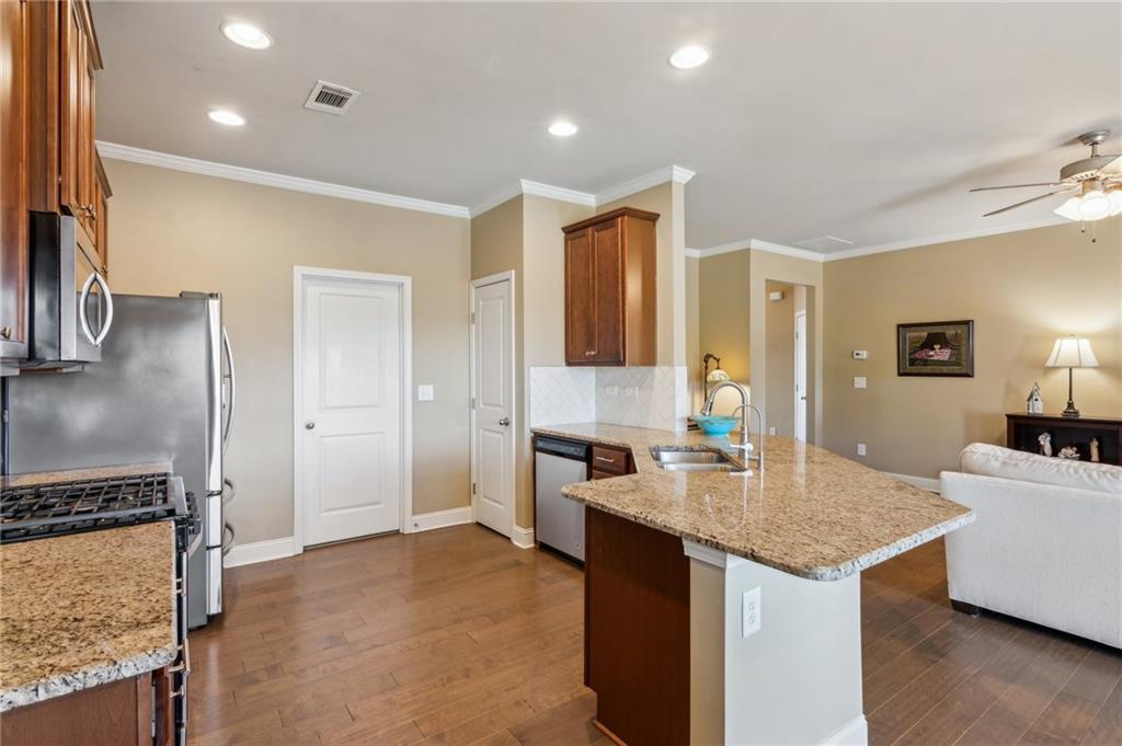 4616 Brayden Drive, Gainesville, Georgia image 8