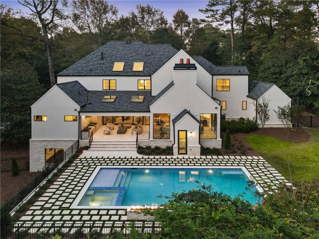 388 Londonberry Rd NW