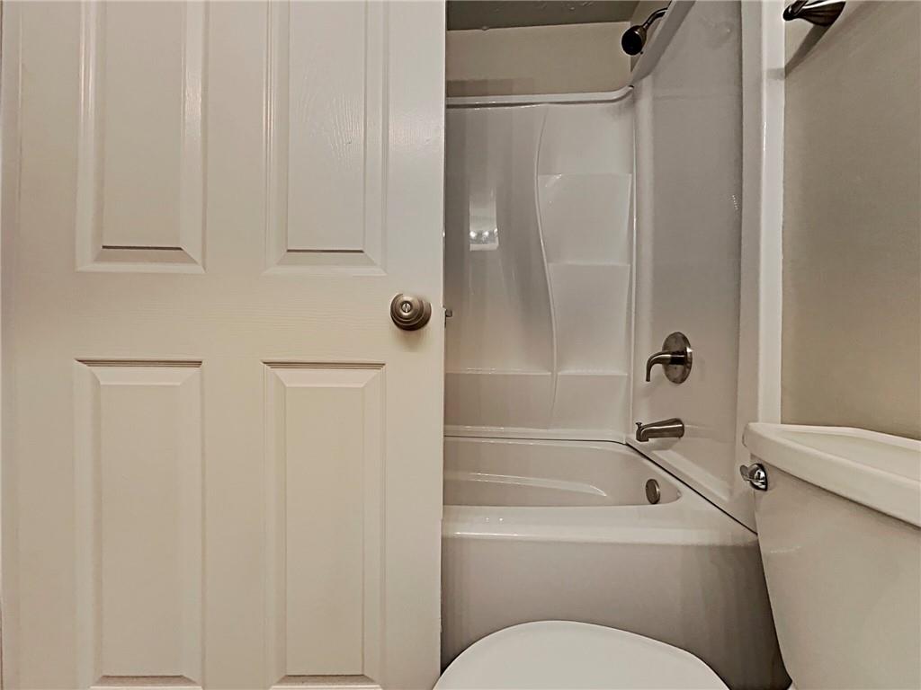Cross Gate - Residential Lease