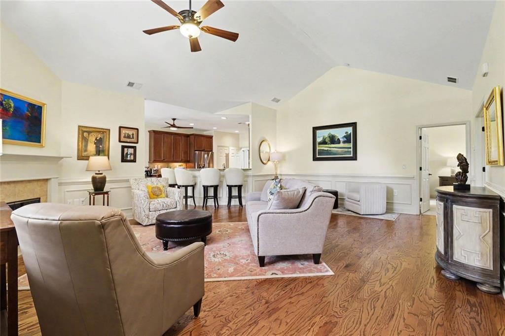 1225 Brook Knoll Lane 804