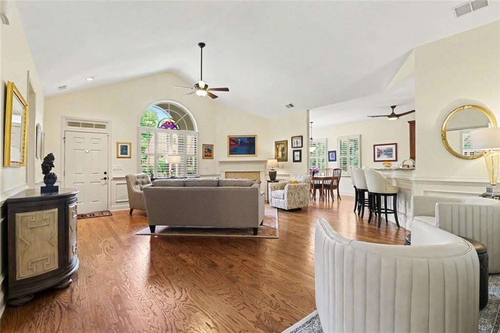 1225 Brook Knoll Lane 804