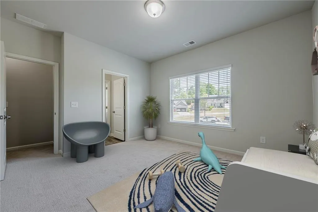 Canton, Georgia 30115, United States, 6 Bedrooms Bedrooms, ,4 BathroomsBathrooms,Residential,Active,116894