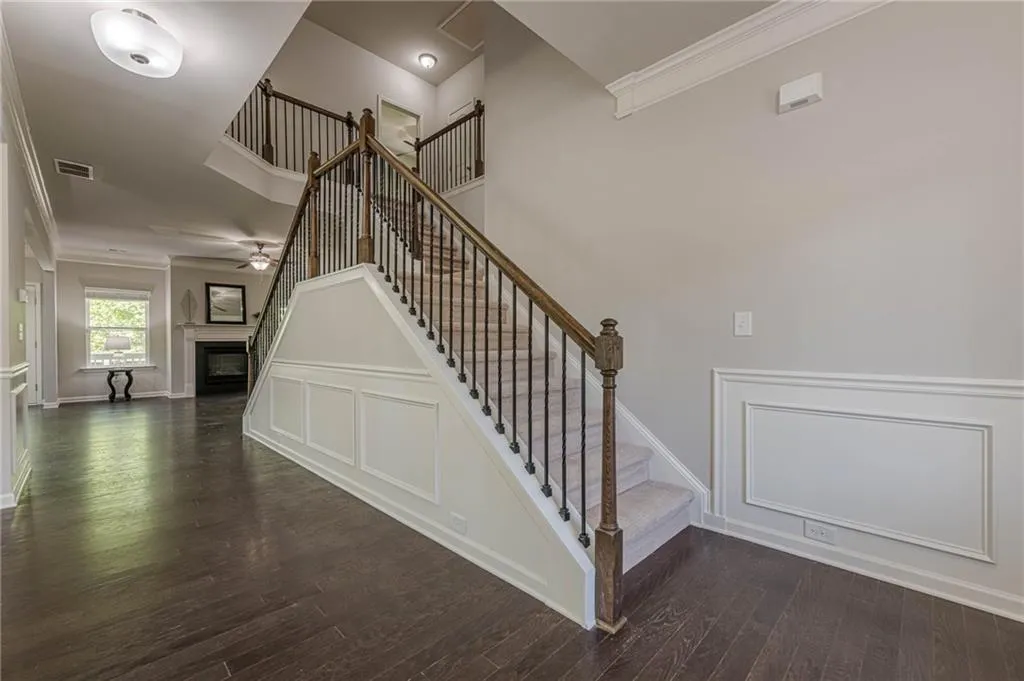 Canton, Georgia 30115, United States, 6 Bedrooms Bedrooms, ,4 BathroomsBathrooms,Residential,Active,116894