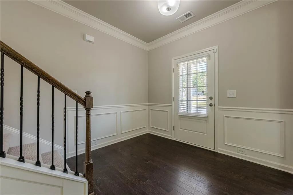 Canton, Georgia 30115, United States, 6 Bedrooms Bedrooms, ,4 BathroomsBathrooms,Residential,Active,116894