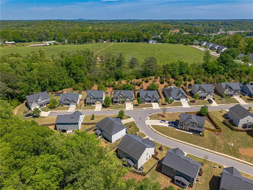 Canton, Georgia 30115, United States, 6 Bedrooms Bedrooms, ,4 BathroomsBathrooms,Residential,Active,116894