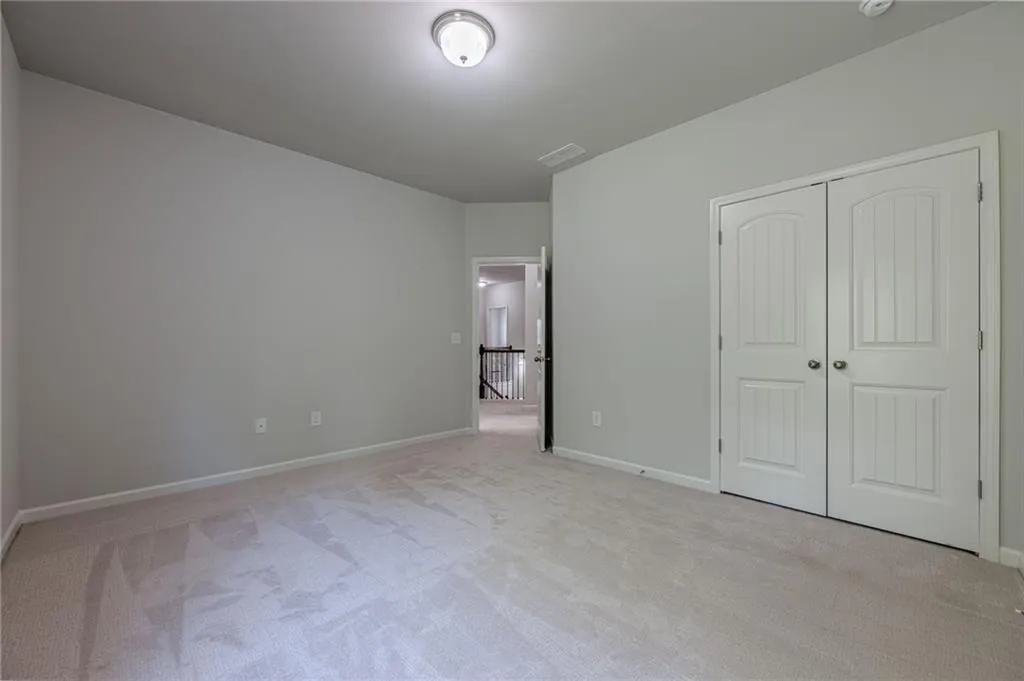 Canton, Georgia 30115, United States, 6 Bedrooms Bedrooms, ,4 BathroomsBathrooms,Residential,Active,116894