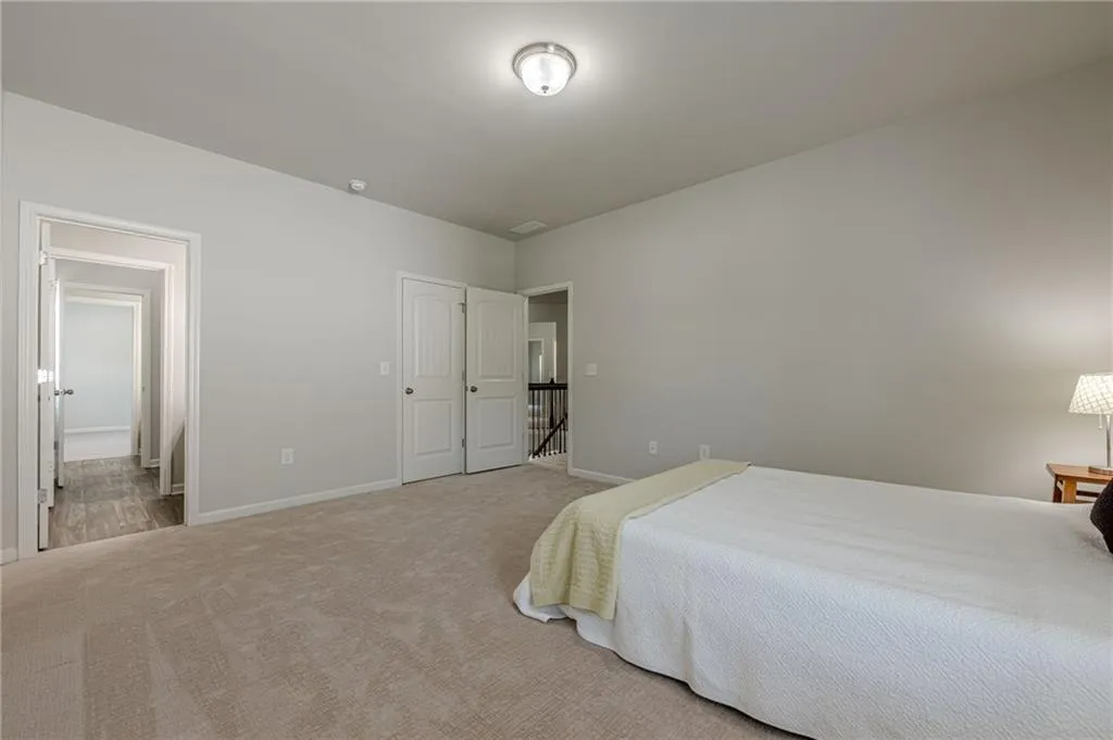 Canton, Georgia 30115, United States, 6 Bedrooms Bedrooms, ,4 BathroomsBathrooms,Residential,Active,116894