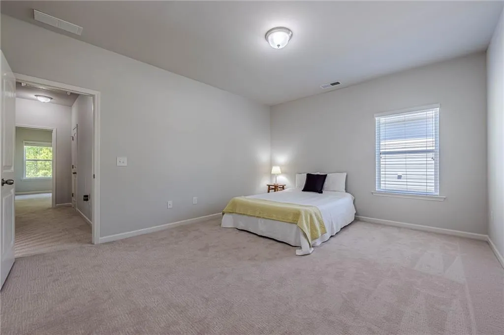 Canton, Georgia 30115, United States, 6 Bedrooms Bedrooms, ,4 BathroomsBathrooms,Residential,Active,116894