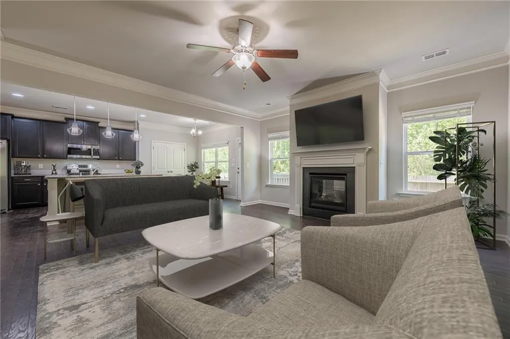 Canton, Georgia 30115, United States, 6 Bedrooms Bedrooms, ,4 BathroomsBathrooms,Residential,Active,116894