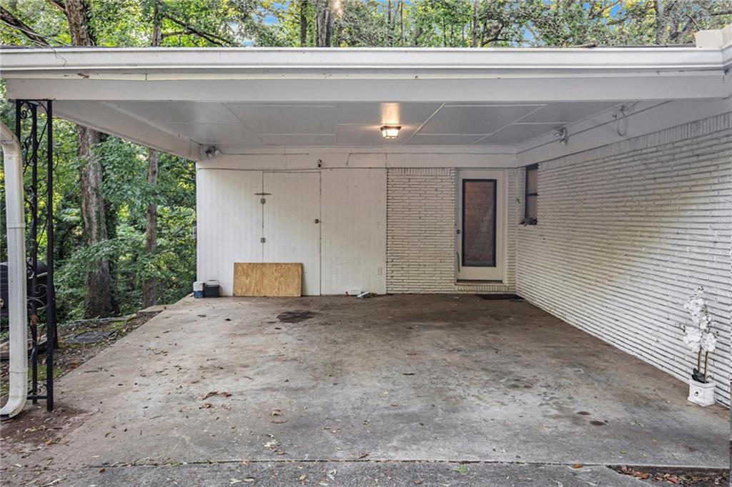 2210 Rhinehill Road, Atlanta, Georgia image 3