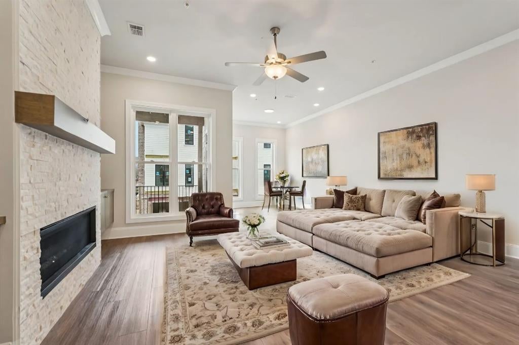 1503 Southbend Cove 436