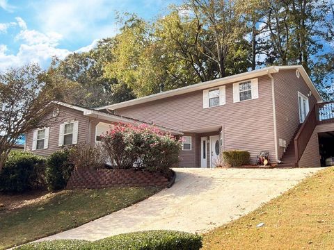 1083 TO LANI FARM Road Stone Mountain GA 30083