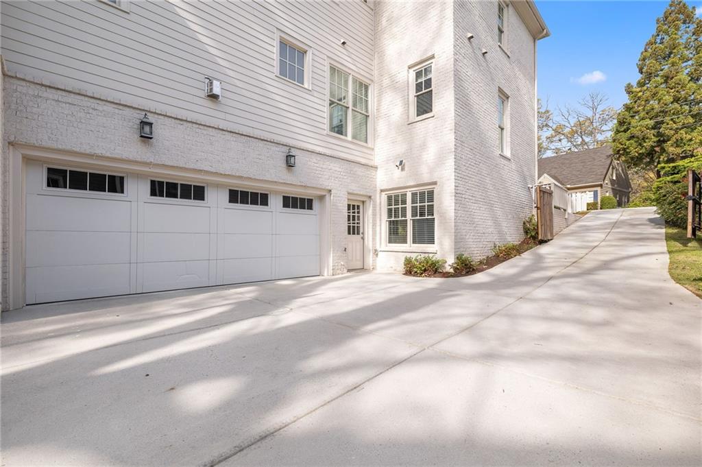 2877 Elliott Circle, Atlanta, Georgia image 33