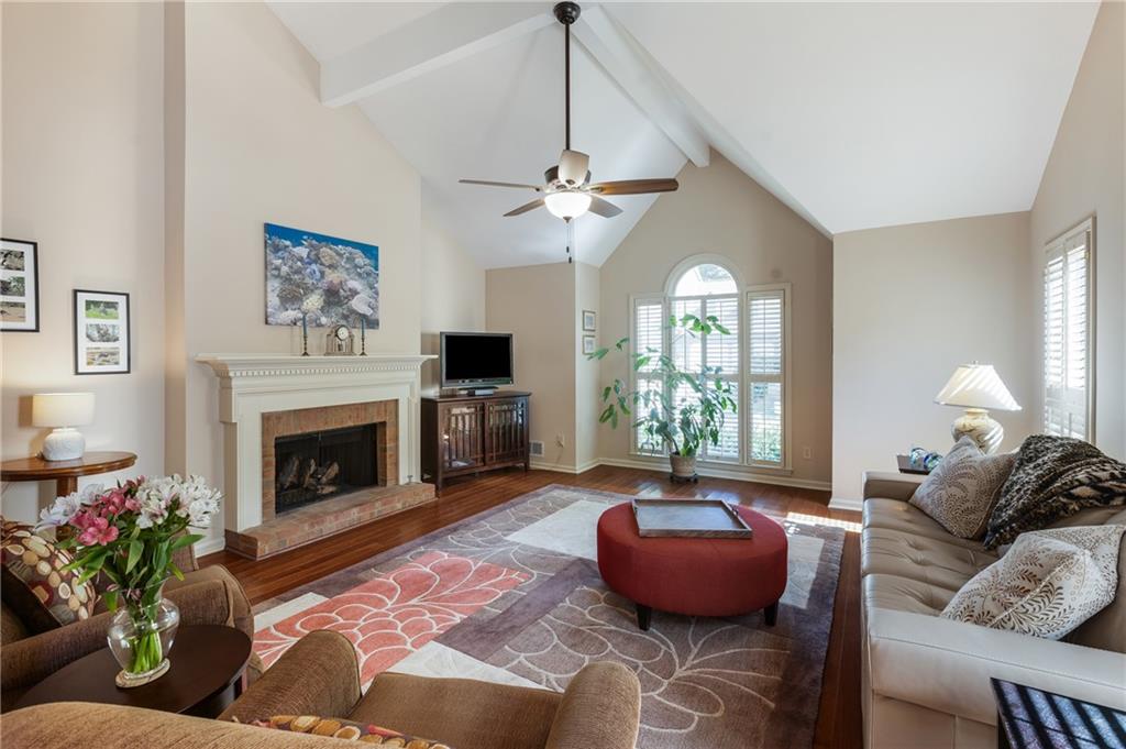 1129 Club Trace NE