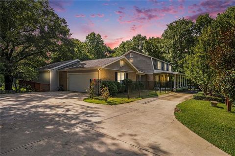 5230 W Shore Drive SW Conyers GA 30094