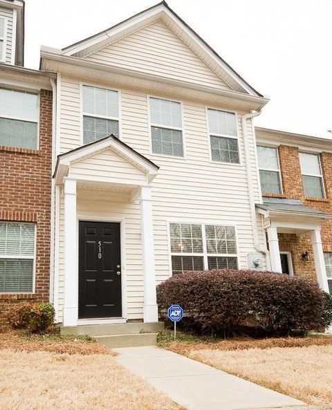 A home in Lilburn