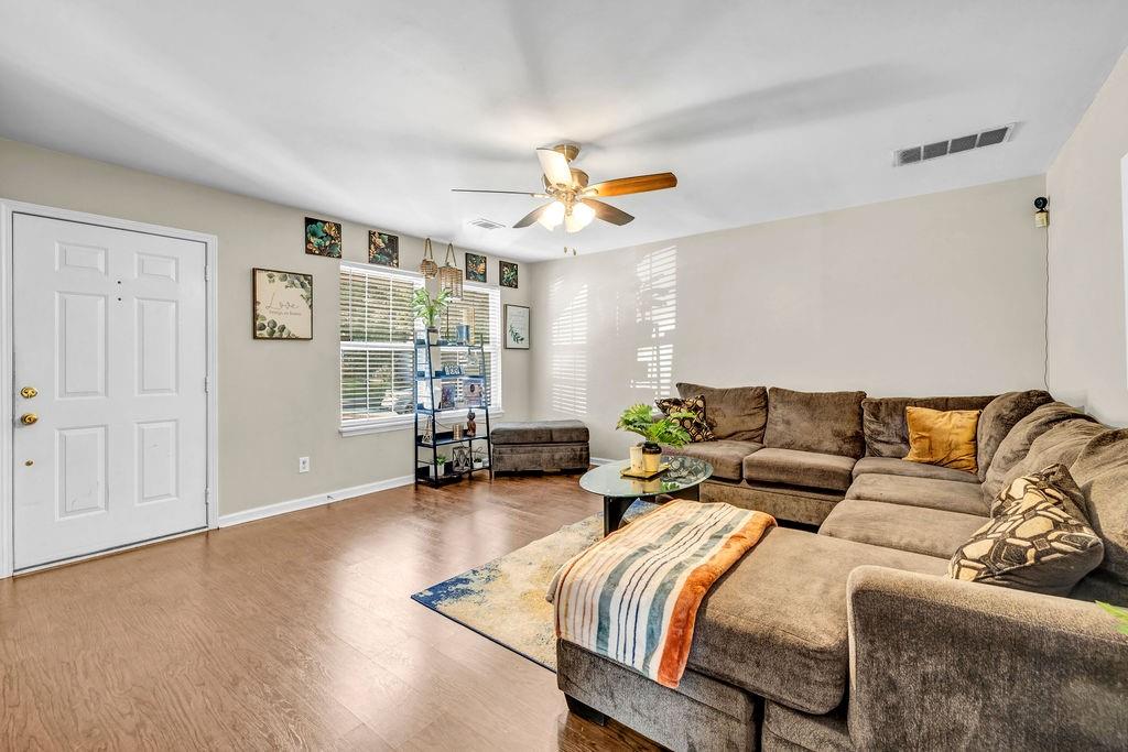 1160 Pleasant Oak Lane
