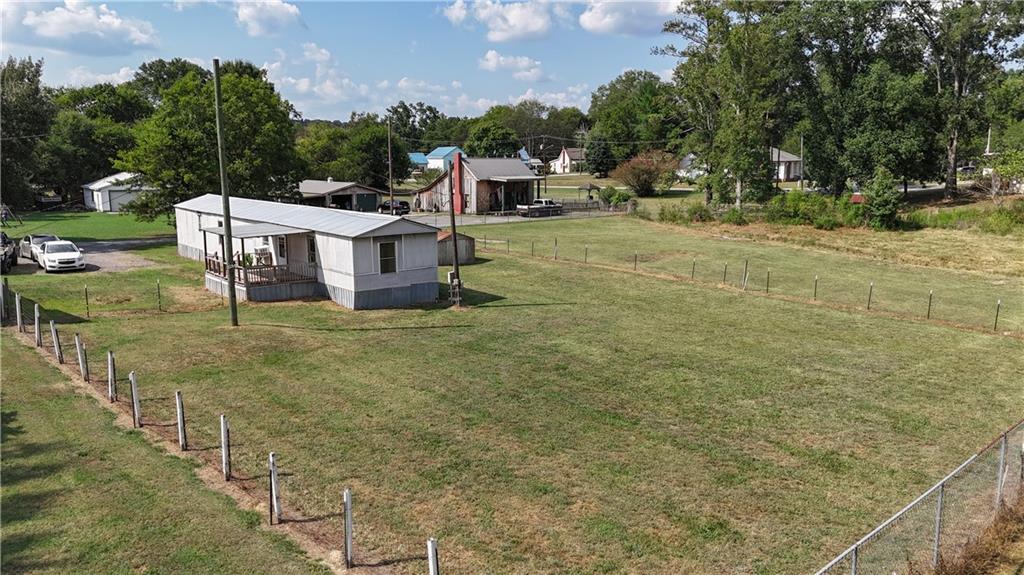 21 Clubhouse Drive NE