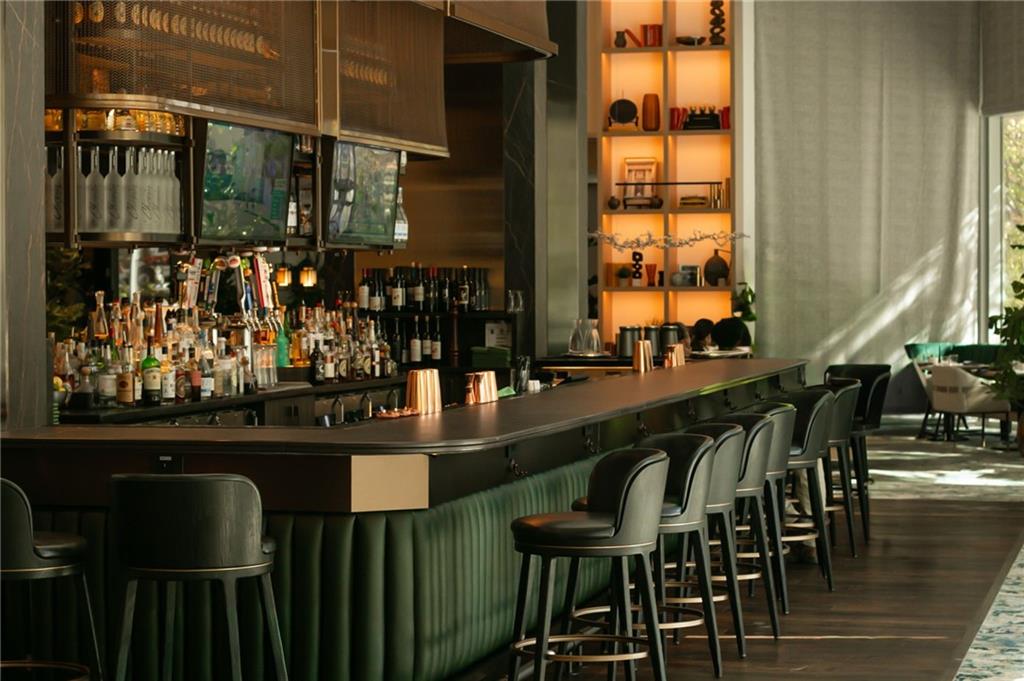 1065 Midtown Loews - Residential